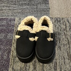 Black Clogs with Fuzzy Lining and Buckle